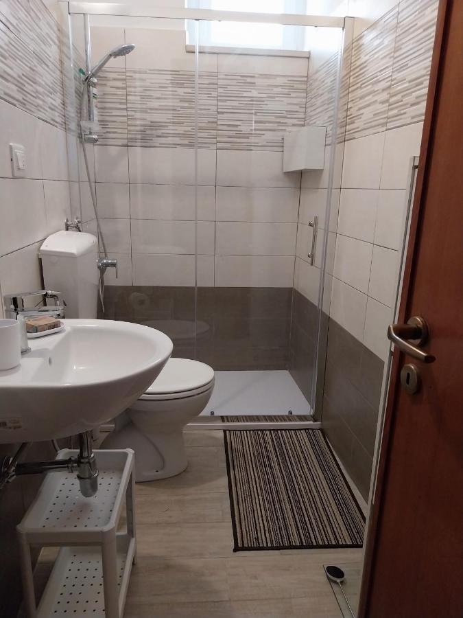Casa Cozy - Comodo Appartamento In Asti Centro Екстер'єр фото